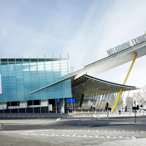 Melbourne_MCEC_Entrance_ClarendonSt_CaitlinMills